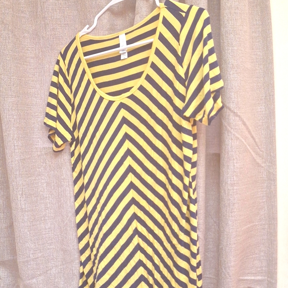 Women's Chevron Shirt